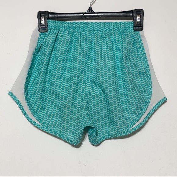 Nike Printed Dri Fit Shorts - Picture 4 of 11